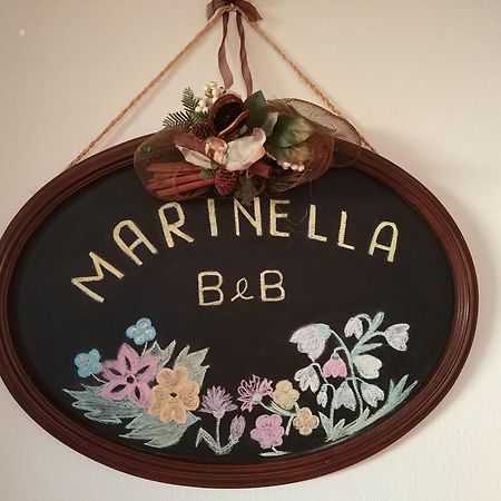 Marinella Guest House Cornale ภายนอก รูปภาพ