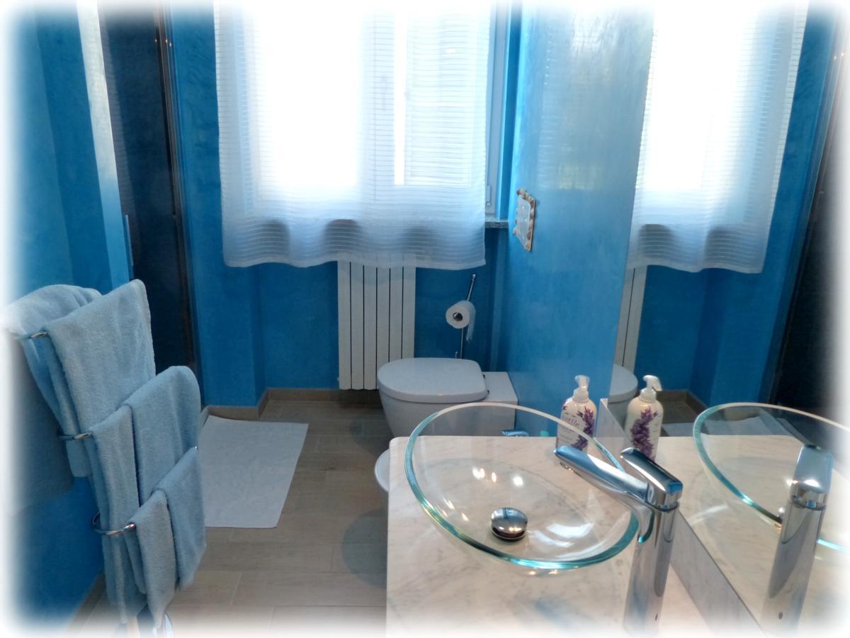 Marinella Guest House Cornale ภายนอก รูปภาพ